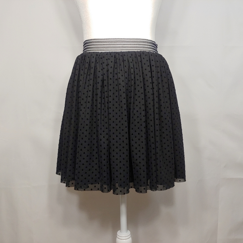 Polka dot black skirt sixe XS